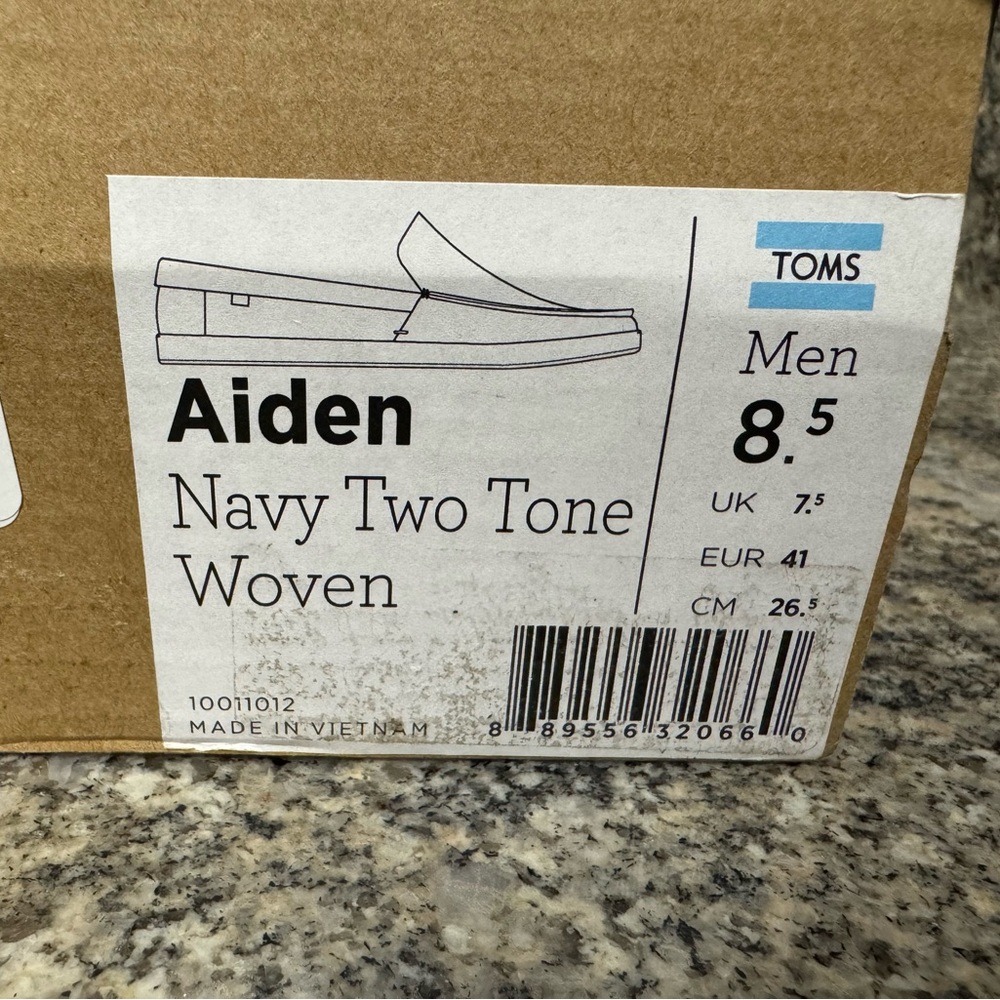 NWT - TOMS Aiden Men's Two Tone Woven Slip-On Shoes - Picture 7 of 8
